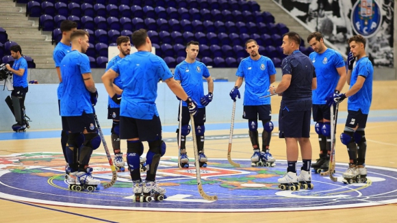 FC Porto (H&oacute;quei em Patins):&nbsp;Dez hoquistas no arranque dos trabalhos