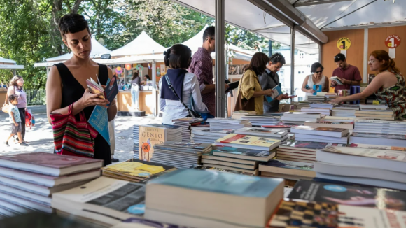 Feira do Livro do Porto é uma “lufada de ar fresco” para o ano dos livreiros