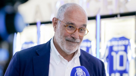 Andoni Zubizarreta: “O sorriso do Fábio mostra que ele está em casa”