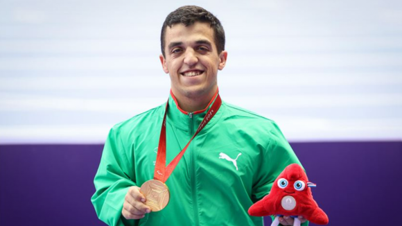 Paralímpicos. Miguel Monteiro conquista medalha de ouro