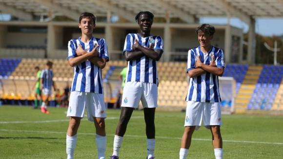 FC Porto (Sub-15): Juniores C goleiam na receção à AD Taboeira