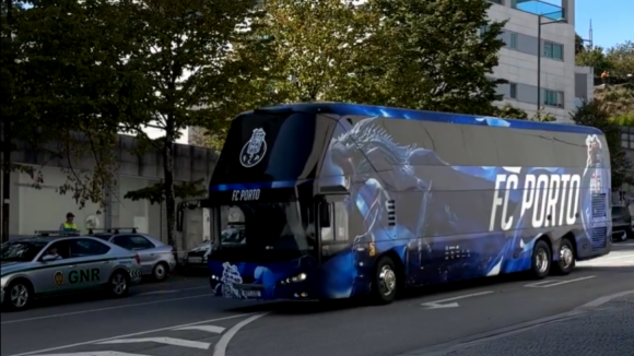 A chegada do autocarro do FC Porto ao Estádio do Dragão