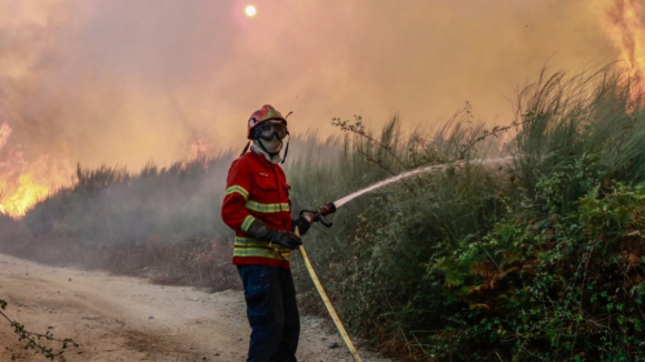 Fogo dominado no concelho de Tábua