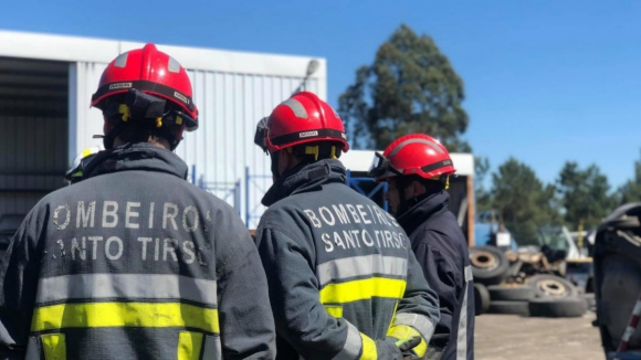 Bombeiros de Santo Tirso alertam para falso peditório para ambulância de socorro