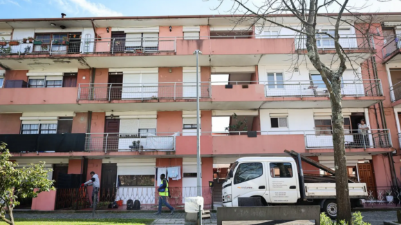 Reabilitação Bairro do Bom Sucesso. Oposição defende que Câmara do Porto deve reunir com moradores