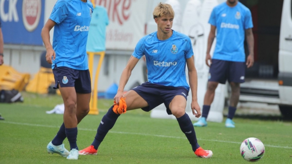 FC Porto B: Viagem à Madeira preparada no miniestádio