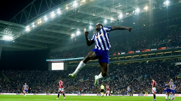 FC Porto: Resposta azul e branca iguala marcador no Dragão ao intervalo