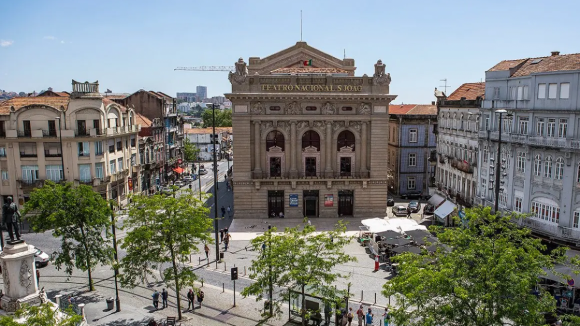 Teatro Nacional São João procura nova direção artística com concurso internacional