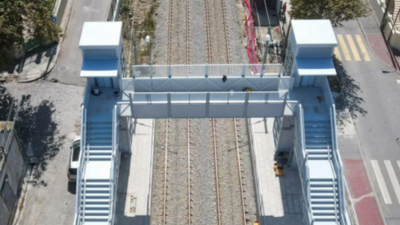 Elevador de passagem superior da Aguda em Gaia novamente avariado