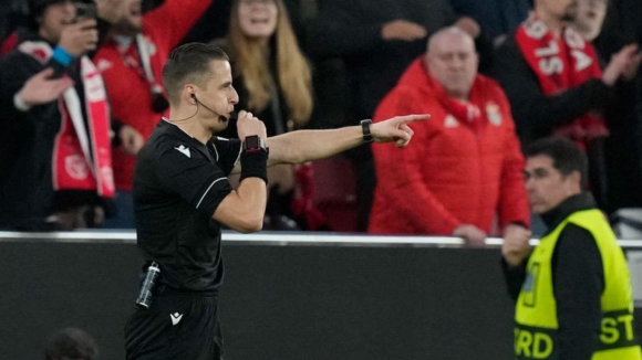 Já é conhecido o árbitro para o jogo de Portugal no Estádio do Dragão