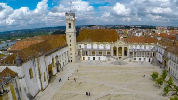 Cientistas de Coimbra identificam novos marcadores para deteção precoce de Parkinson