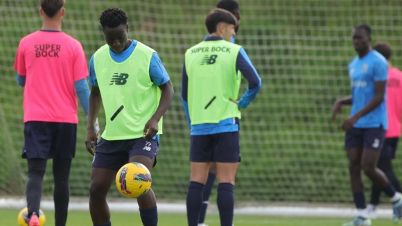 FC Porto B: Dupla sessão matinal com jogo no miniestádio