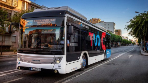 Transportes urbanos de Braga disponibiliza viagens a um euro na inauguração das luzes de Natal