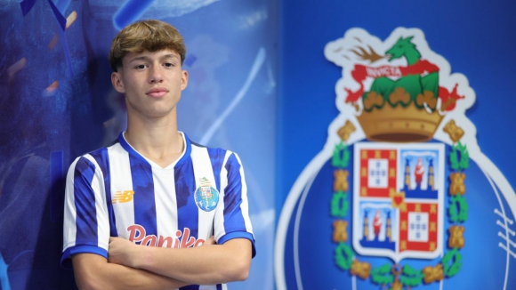 FC Porto (Sub-17): Duarte Cunha assina contrato profissional 