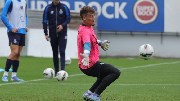 FC Porto B: Trabalho a dobrar no miniestádio