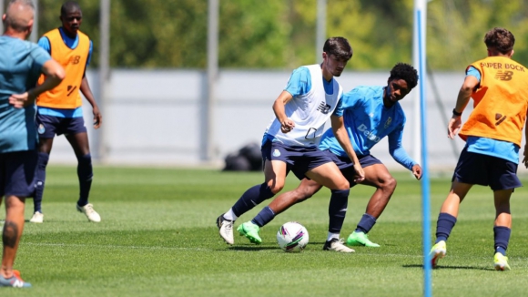 FC Porto B: Arrancou a preparação para a viagem ao Seixal