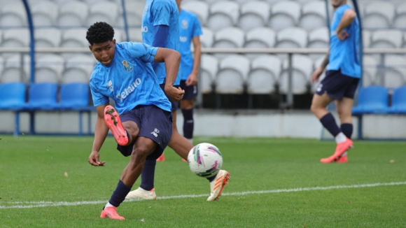 FC Porto B: Arranque da segunda volta preparado no miniestádio