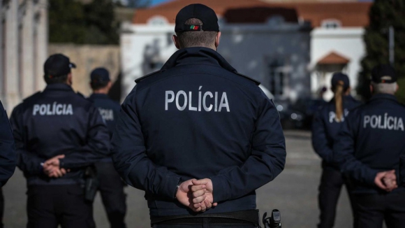 Cinco jovens constituídos arguidos por furtos em Viana do Castelo