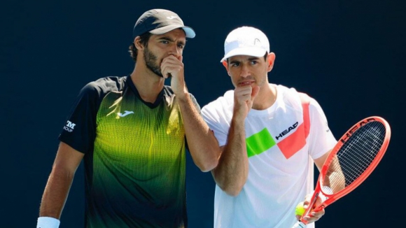 Nuno Borges e Francisco Cabral na terceira ronda em pares no Open da Austrália