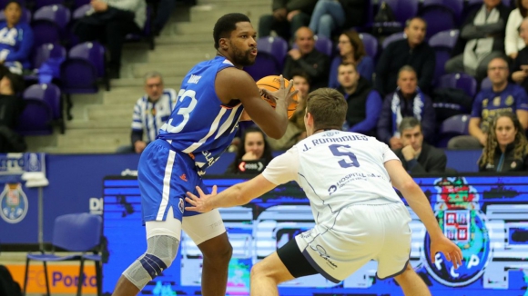 FC Porto (Basquetebol): “Quartos” carimbados com autoridade. Crónica de jogo