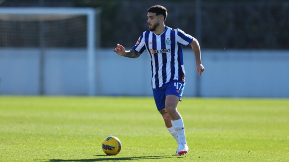 FC Porto B: Ángel Alarcón operado com sucesso