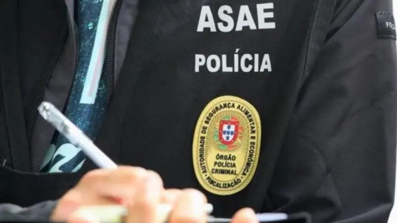 ASAE apreende 1,2 toneladas de carne estragada em estabelecimento de Ponte de Lima