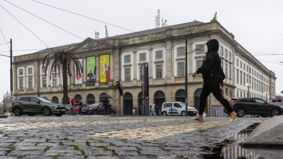 Mais de 70% dos universit&aacute;rios do Porto pondera emigrar ap&oacute;s terminar o curso