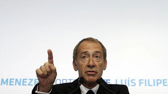 Menezes desmente conselheiro nacional do PSD sobre candidatura a Gaia