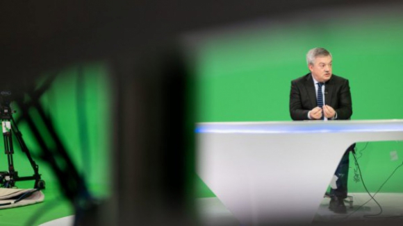 PS/Porto e PS/Gaia acusam PSD do distrito do Porto de pisar linhas vermelhas