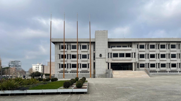 C&acirc;mara da Maia aprova relat&oacute;rio e contas de 2024 com saldo positivo de 16,1 milh&otilde;es