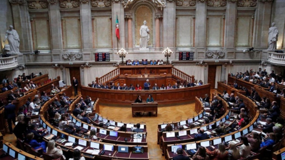 Partidos esperam campanha mais barata do que a de 2024 mas Chega dobra or&ccedil;amento