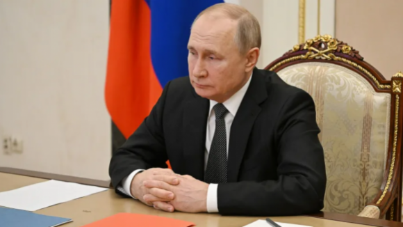 Putin determina cessar-fogo das for&ccedil;as russas na Ucr&acirc;nia durante a P&aacute;scoa