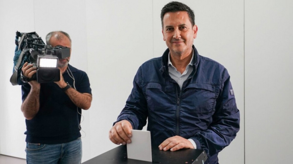 Rui Rocha diz que "turbul&ecirc;ncia pol&iacute;tica" refor&ccedil;a import&acirc;ncia do voto