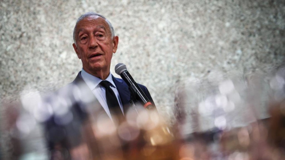 Presidente da Rep&uacute;blica faz novo apelo &agrave; participa&ccedil;&atilde;o e tenciona ouvir partidos "calmamente" ao longo da semana