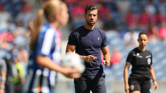 Daniel Chaves:&nbsp;&ldquo;O primeiro passo para se escorregar &eacute; pensar que as coisas est&atilde;o feitas&rdquo;