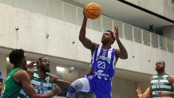FC Porto (Basquetebol):&nbsp;Miss&atilde;o cumprida na Invicta. Cr&oacute;nica do jogo
