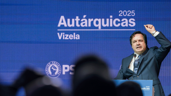 PS mant&eacute;m retirada de apoio a autarca de Vizela apesar de arquivamento de queixa