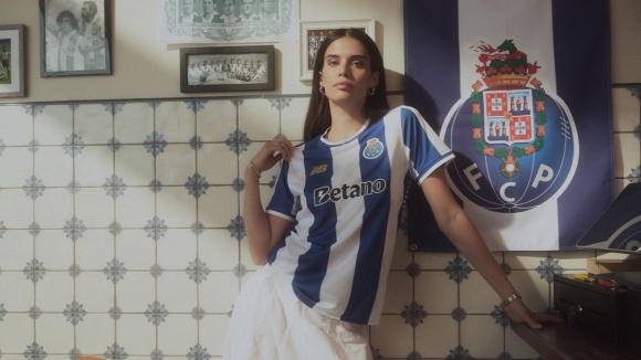 FC Porto: Eis o novo equipamento dos Drag&otilde;es