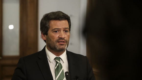 Chega &eacute; das principais fontes de desinforma&ccedil;&atilde;o eleitoral, aponta relat&oacute;rio