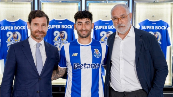 Andoni Zubizarreta:&nbsp;&ldquo;&Eacute; um l&iacute;der dentro da equipa&rdquo;