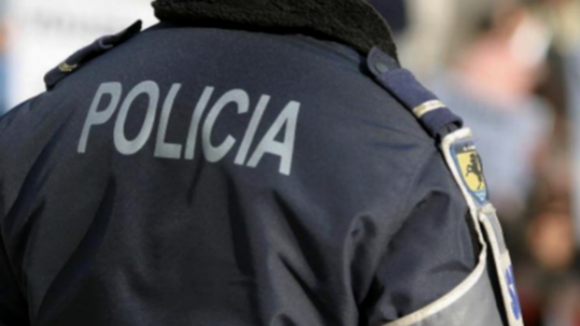 Suspeito de assaltar &agrave; m&atilde;o armada caf&eacute; e bomba de gasolina em Amarante detido pela PJ