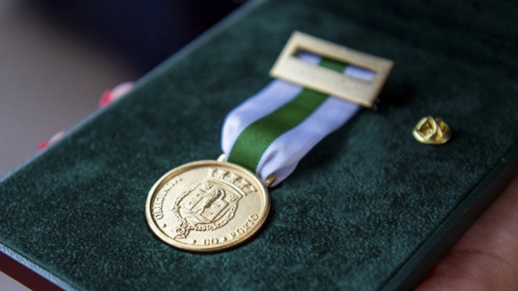 Porto vota medalha de honra para Pacheco Pereira, Burmester, S&eacute;rgio Godinho e IPO