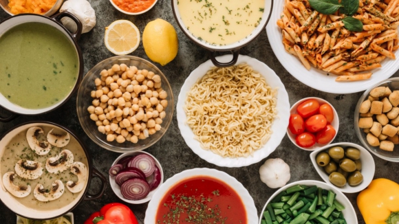 Alimentos com menos 15% do teor de sal e 21% de a&ccedil;&uacute;car em cinco anos