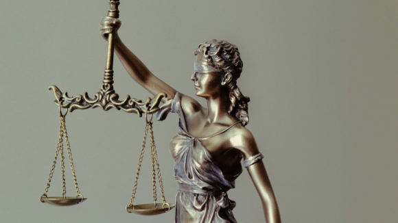 MP acusa nove arguidos de rede criminosa que assaltava ourivesarias no Alto Minho