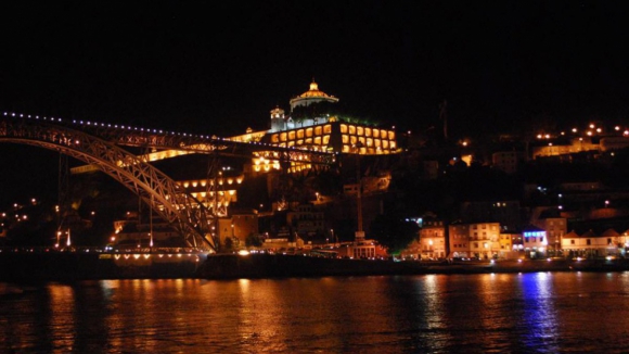 C&acirc;mara do Porto abre concurso p&uacute;blico para guardas-noturnos em 13 zonas da cidade