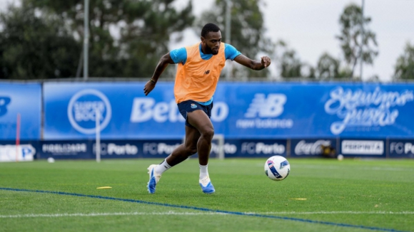 FC Porto:&nbsp;Otavio transferido para o Paris FC
