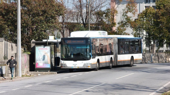 STCP lan&ccedil;a concurso de 25,8 milh&otilde;es para 50 autocarros articulados a g&aacute;s ou biometano