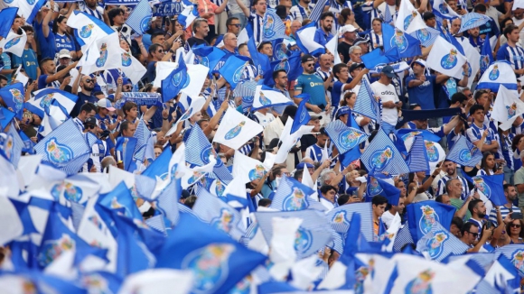 FC Porto: Bilhetes para o&nbsp;FC Porto-Vit&oacute;ria SC &agrave; venda esta ter&ccedil;a-feira