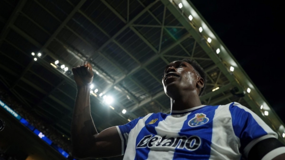 FC Porto: Samu bisa e amplia a vantagem dos Drag&otilde;es