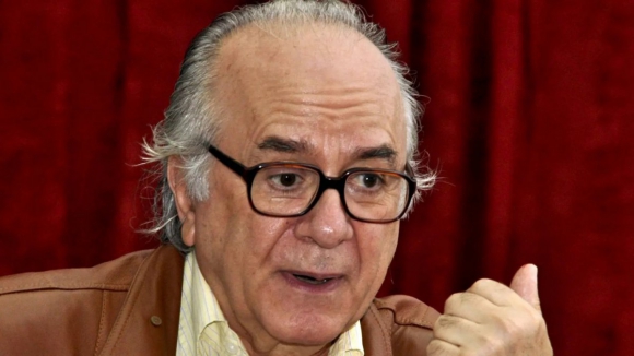 Boaventura de Sousa Santos apresenta queixa-crime contra grupo de 13 mulheres por difama&ccedil;&atilde;o